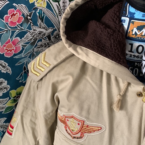 Bare Fox Mens Coat - Picture 3 of 5